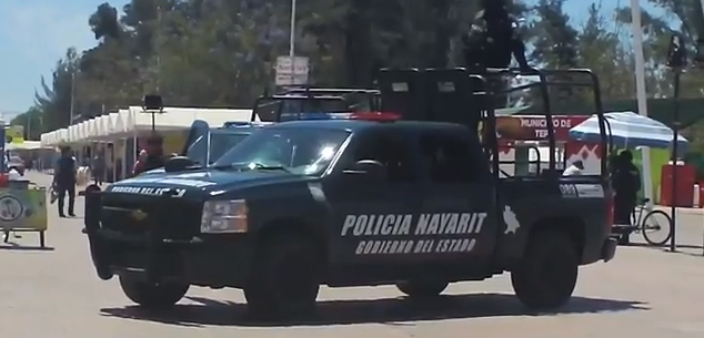Aterroriza la Policía Nayarit a jóvenes de la colonia López Mateos de Tepic